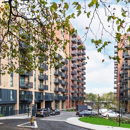 Stayo Apartments Barking Wharf Londres Exterior foto