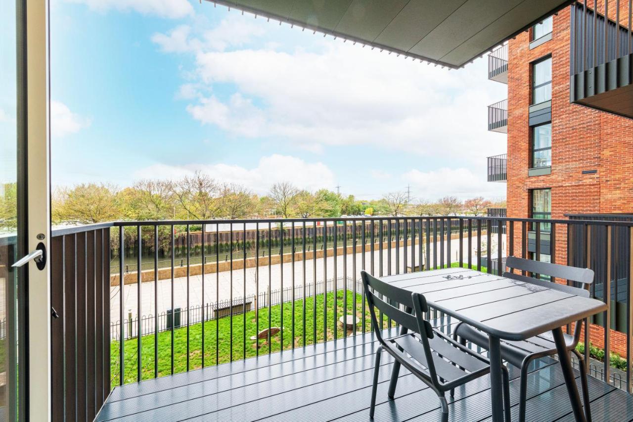 Stayo Apartments Barking Wharf Londres Exterior foto