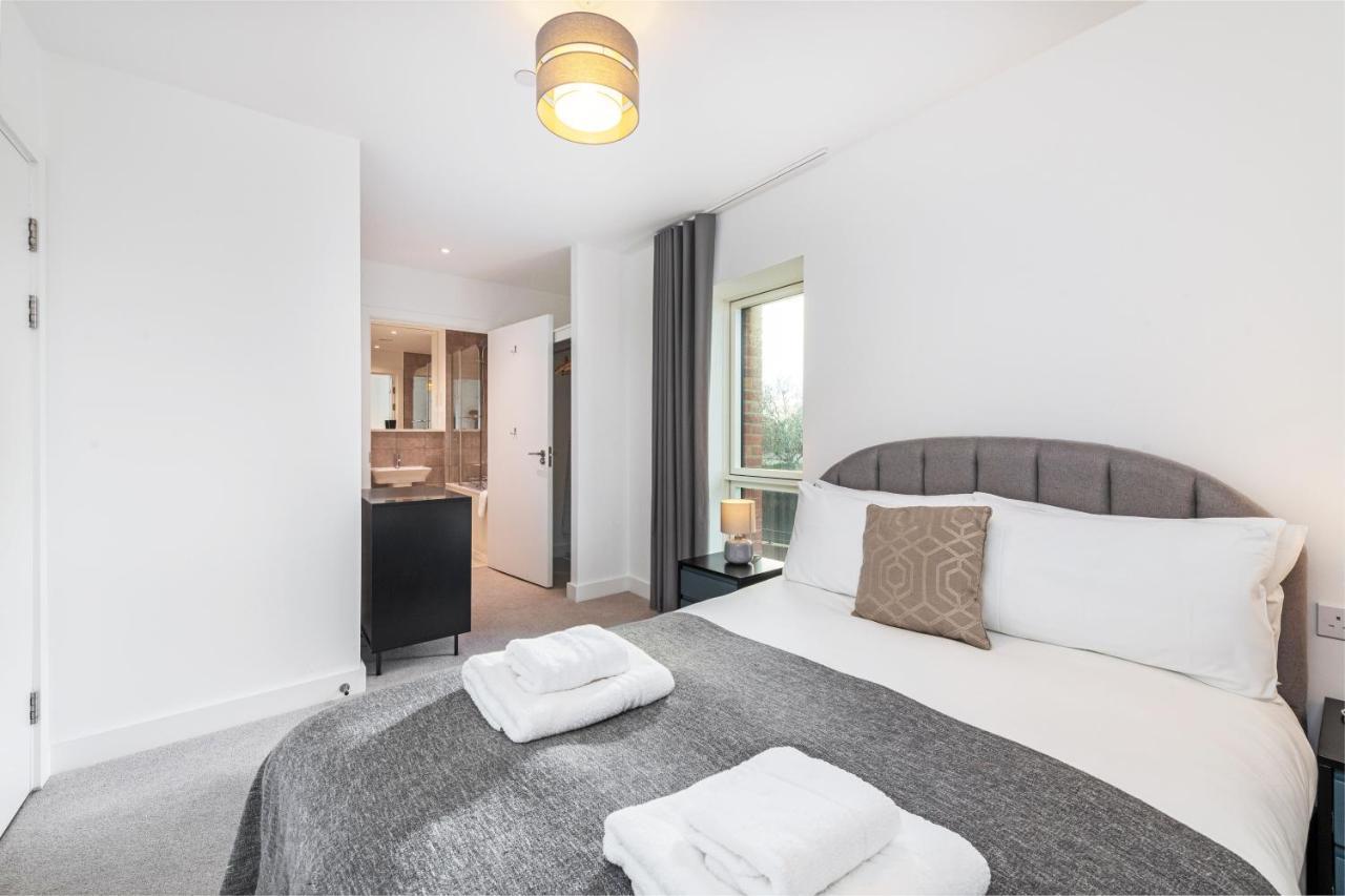Stayo Apartments Barking Wharf Londres Exterior foto